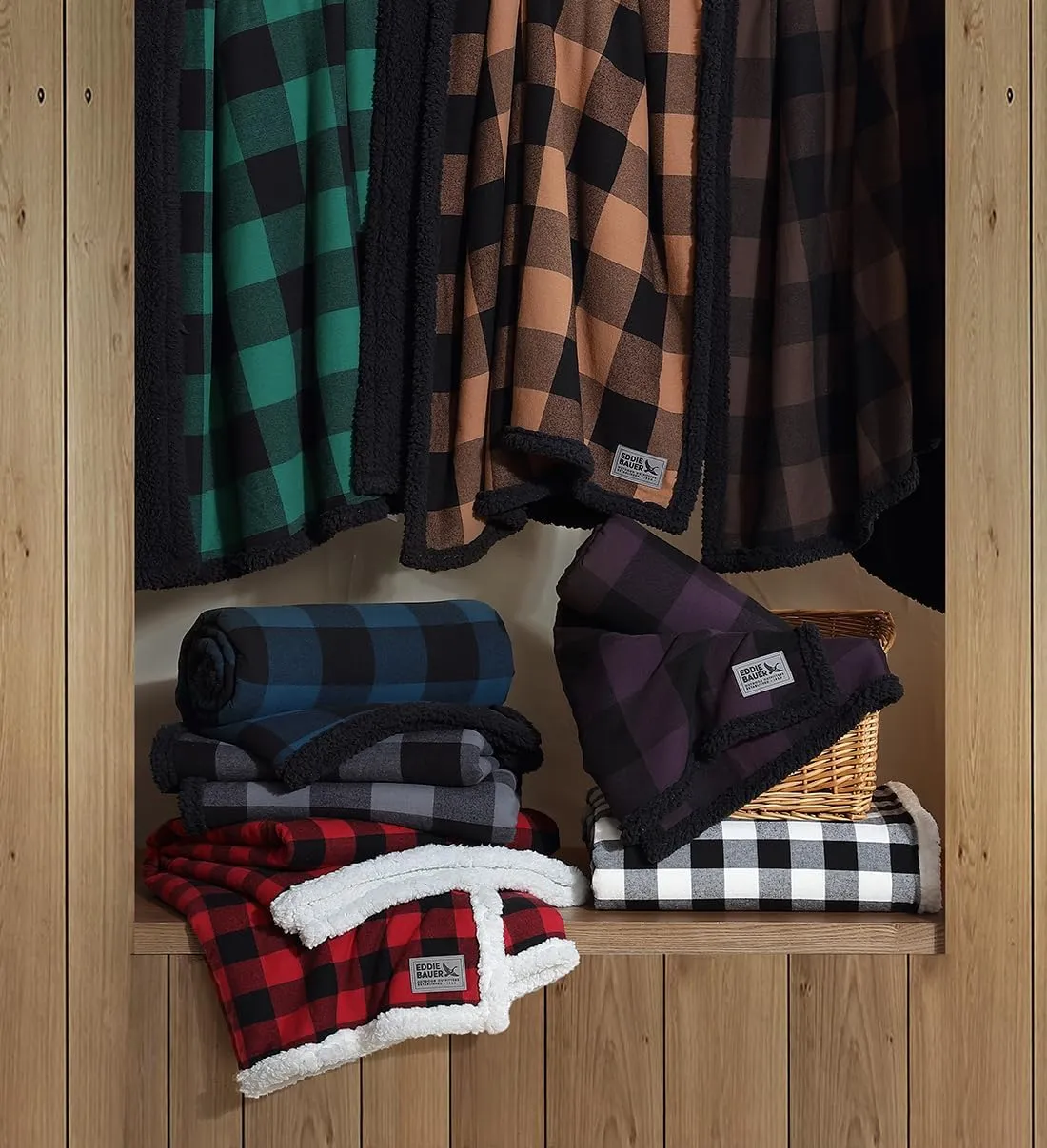 Eddie Bauer - Throw Blanket, Reversible Sherpa Fleece Bedding, Buffalo Plaid Home Decor for All Seasons (Black Check, Throw)