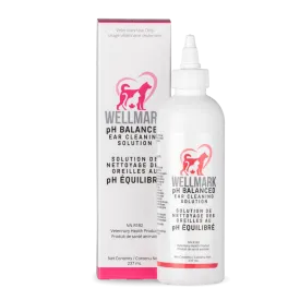 Wellmark pH Balanced Ear Cleaning Solution for Dogs & Cats